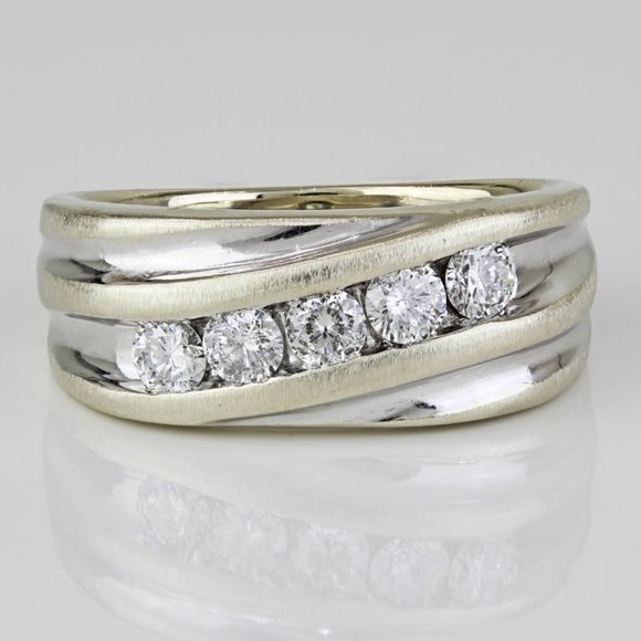 14k White Gold Diamond Wedding / Anniversary Band Ring